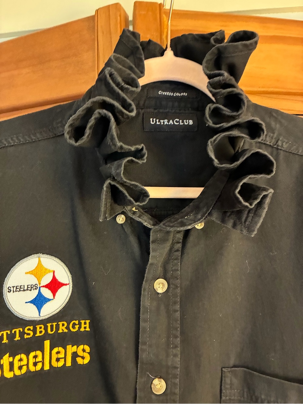 Pittsburgh Steelers Black Button-Up shirt - Picture 6 of 6